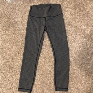 Lululemon crop leggings